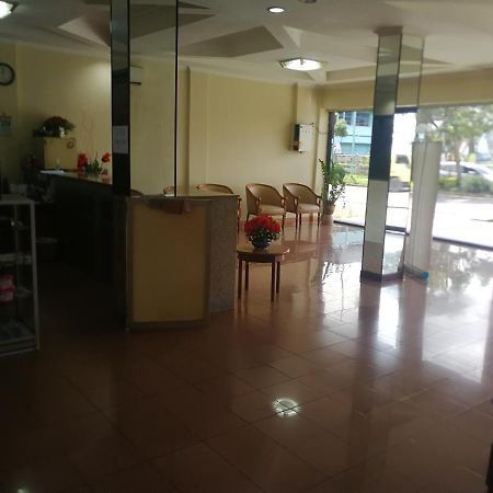 Hotel Mayang Sari 2 ジャンビ エクステリア 写真